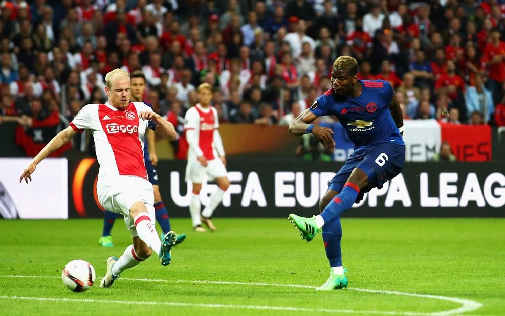 Manchester United - Ajax Avrupa Ligi finali maçından kareler