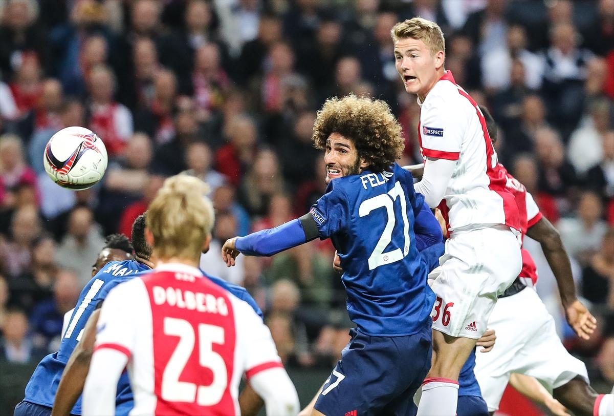 Manchester United - Ajax Avrupa Ligi finali maçından kareler