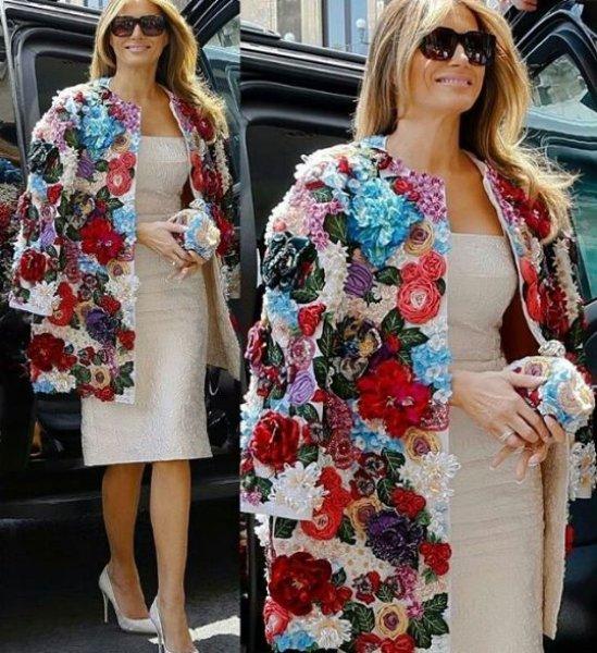 Melania Trump'ın dudak uçuklatan ceketi
