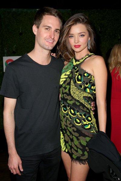 Miranda Kerr Snapchat’in kurucusuyla evlendi 