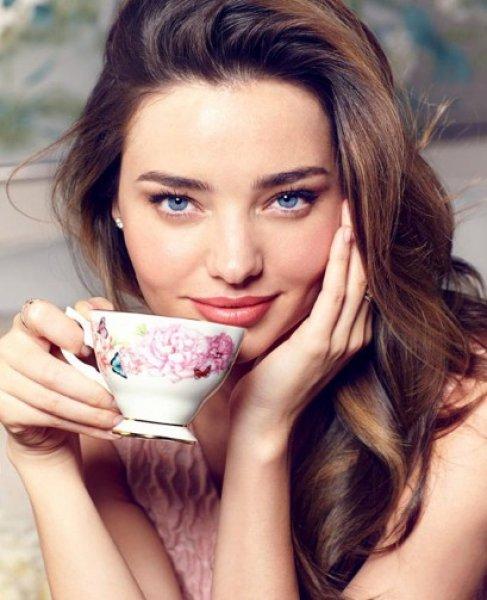 Miranda Kerr Snapchat’in kurucusuyla evlendi 