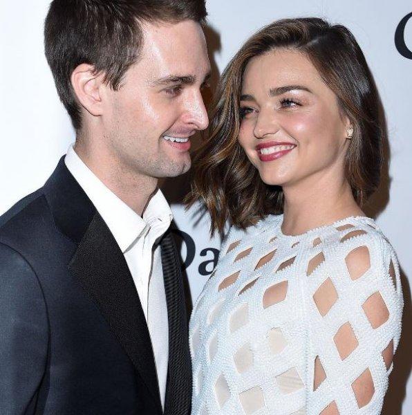 Miranda Kerr Snapchat’in kurucusuyla evlendi 