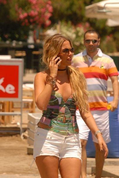 Mustafa Ceceli'nin yeni sevgilisi Selin İmer