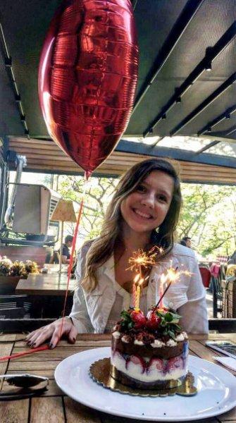 Selena dizisinin Nazlı'sı büyüdü 