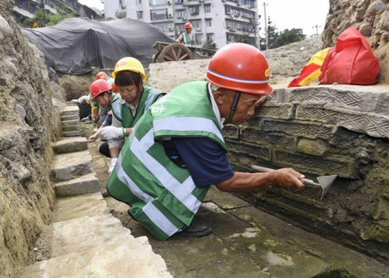 Çin'de bin yıllık gizli tapınak keşfedildi