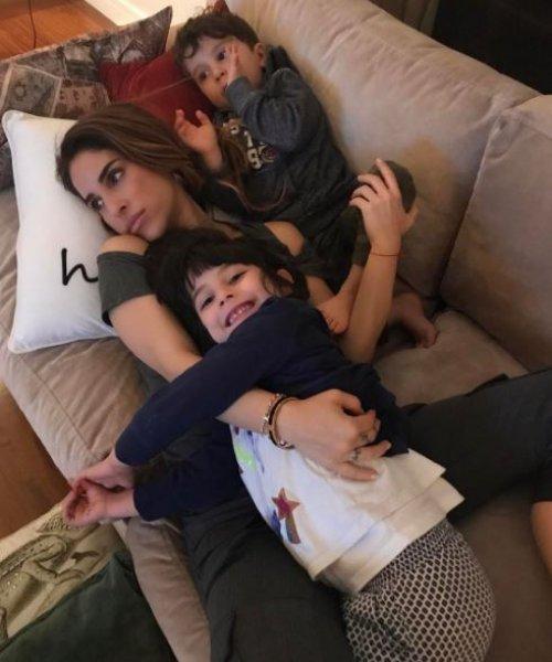 Yağmur Ünal’dan ablası Irmak Ünal'a küçük jest 