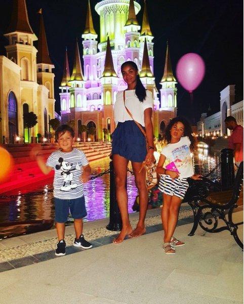 Serhat Akın'ın eşi sosyal medyayı salladı 