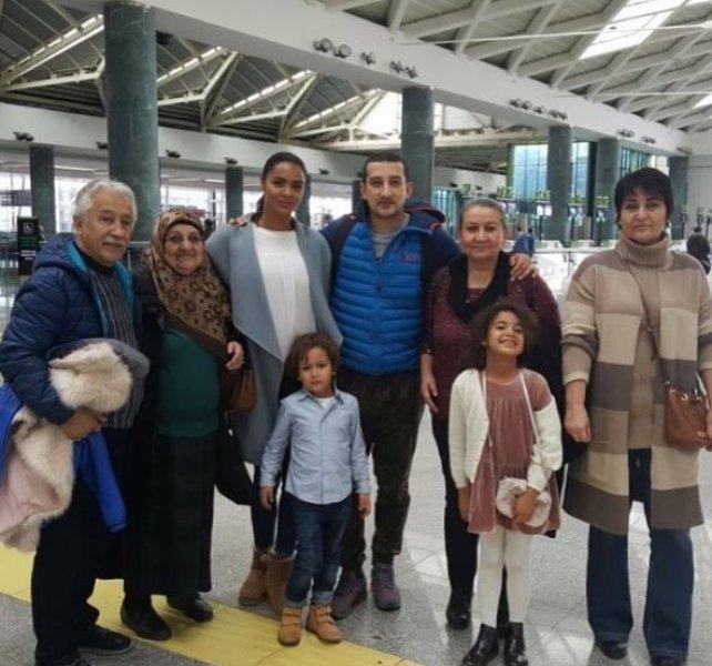 Serhat Akın'ın eşi sosyal medyayı salladı 