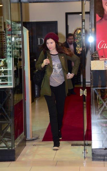 Selma Ergeç kızı ile ilk kez görüntülendi