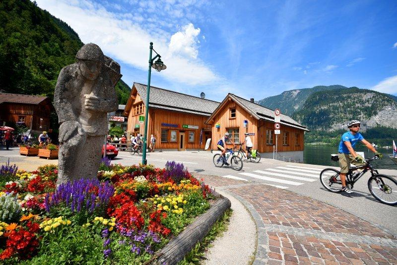 Dünyanın en güzel köyü: Hallstatt