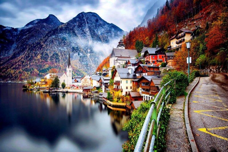 Dünyanın en güzel köyü: Hallstatt