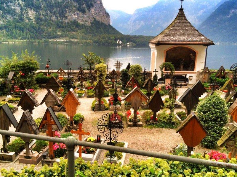 Dünyanın en güzel köyü: Hallstatt