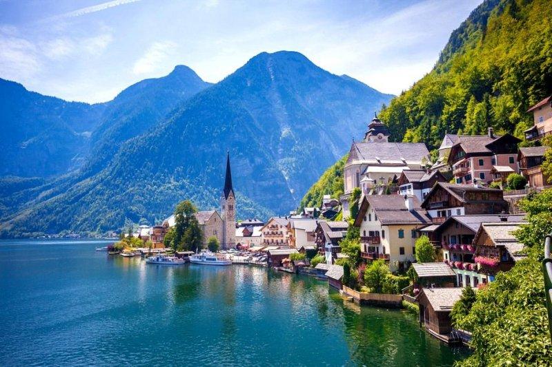 Dünyanın en güzel köyü: Hallstatt
