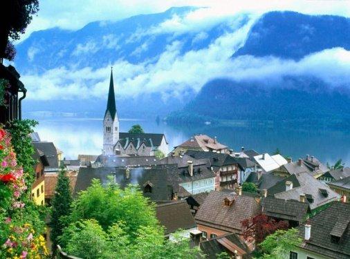 Dünyanın en güzel köyü: Hallstatt