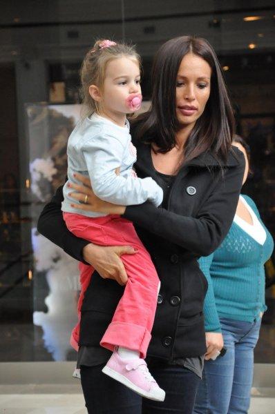 Yaşlanmayan manken Güzide Duran