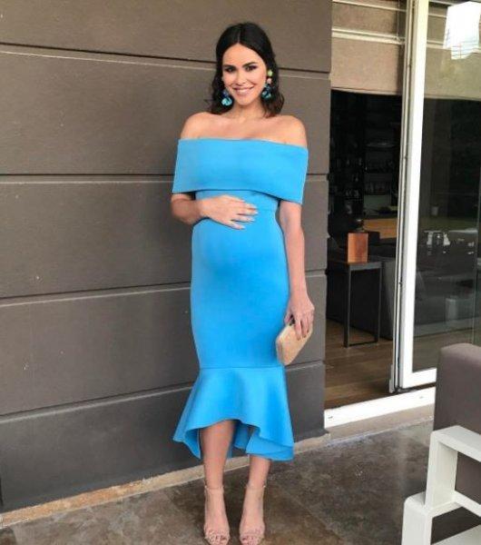 8 aylık hamile Zeynep Demirel bikini giydi