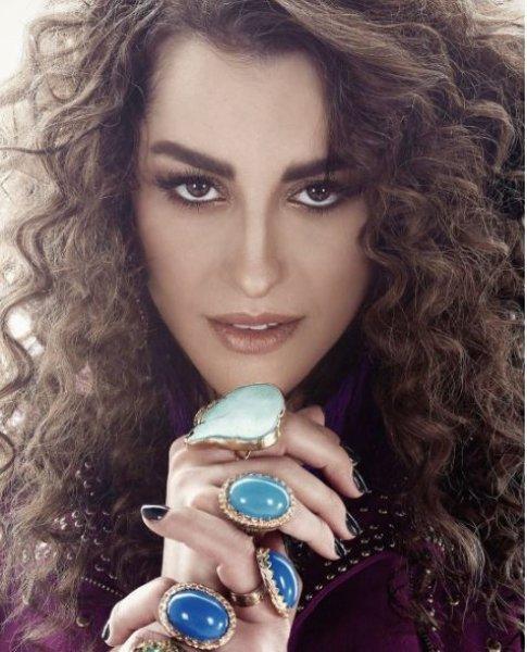 Yunan şarkıcı Natalia: Kendimi Türkiye'ye ait hissediyorum