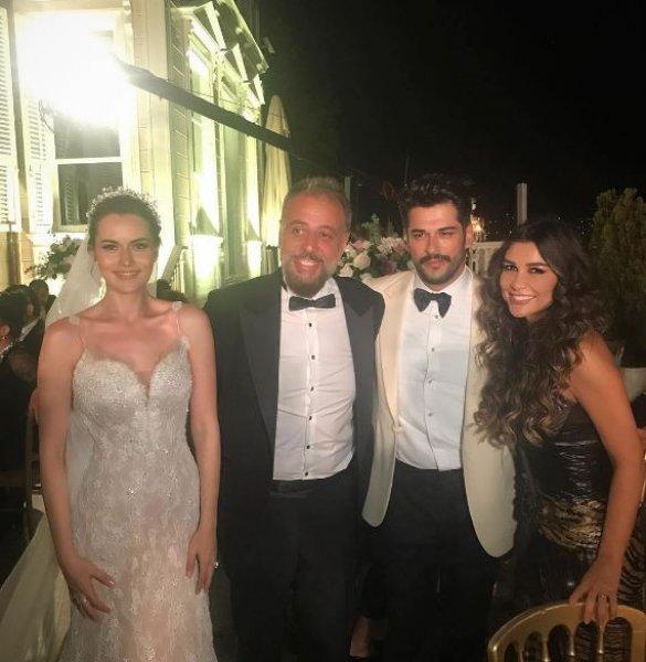 Fahriye Evcen ve Burak Özçivit evlendi 