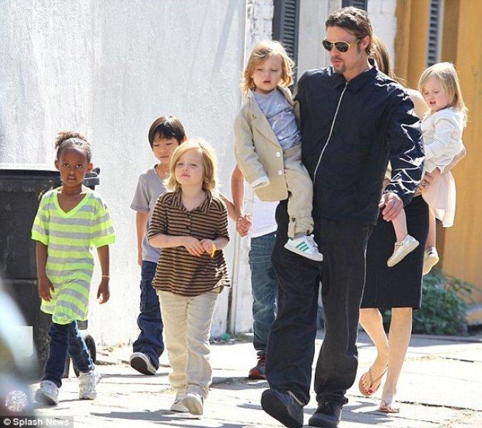 Brad Pitt ve Angelina Jolie’nin kızı cinsiyet değiştiriyor iddiası 