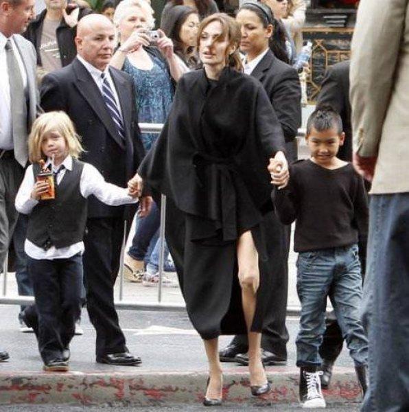 Brad Pitt ve Angelina Jolie’nin kızı cinsiyet değiştiriyor iddiası 