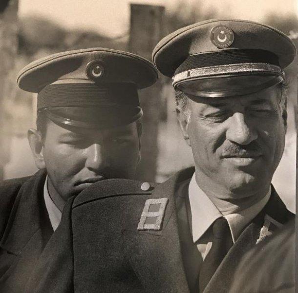 Kemal Sunal ölüm yıl dönümünde sevenleri tarafından anıldı 