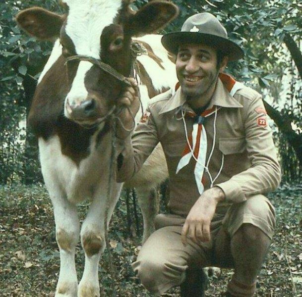 Kemal Sunal ölüm yıl dönümünde sevenleri tarafından anıldı 