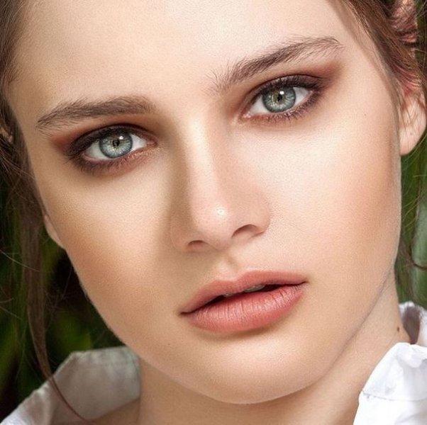 Miray Daner'in göğüsleri tartışma konusu oldu