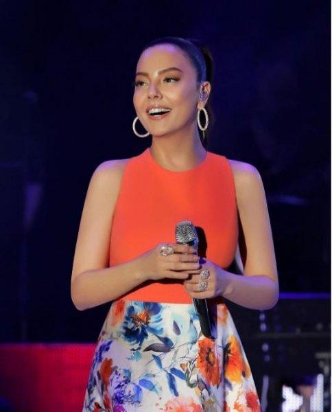 Ünlülerin bilinmeyen yaşları 