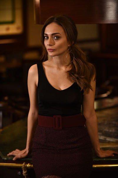 Damla Sönmez ve Ushan Çakır nişanlandı