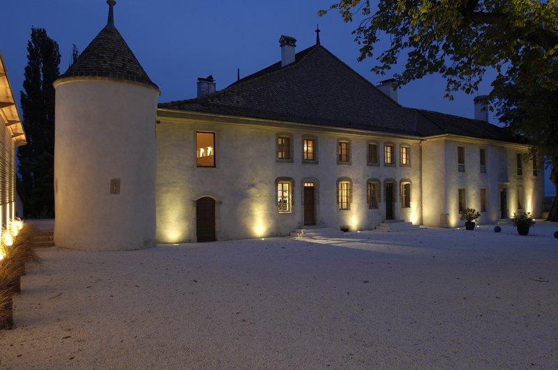 Dünyanın en pahalı okulu  İsviçre'de bulunuyor 