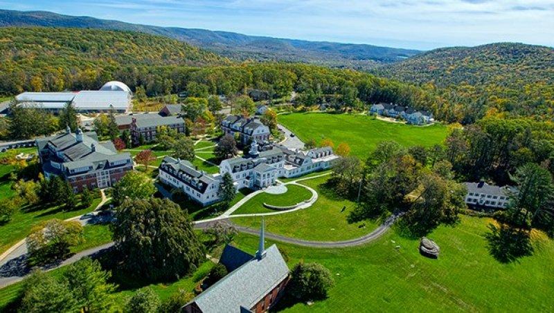 Dünyanın en pahalı okulu  İsviçre'de bulunuyor 