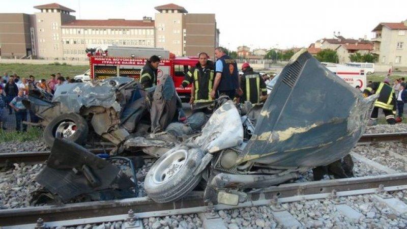 En ilginç otomobil kazaları 