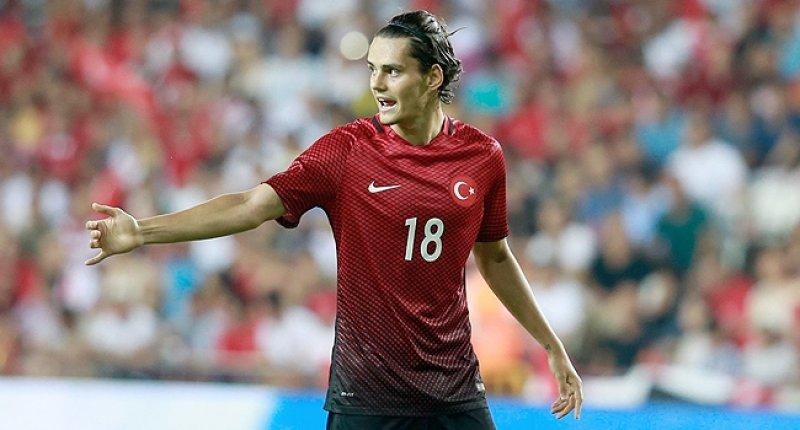 Enes Ünal için tanıtım etkinliği