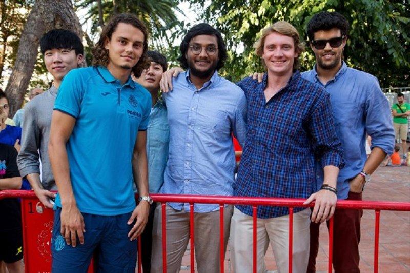 Enes Ünal için tanıtım etkinliği