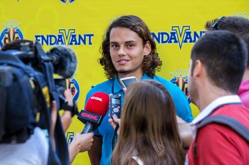 Enes Ünal için tanıtım etkinliği