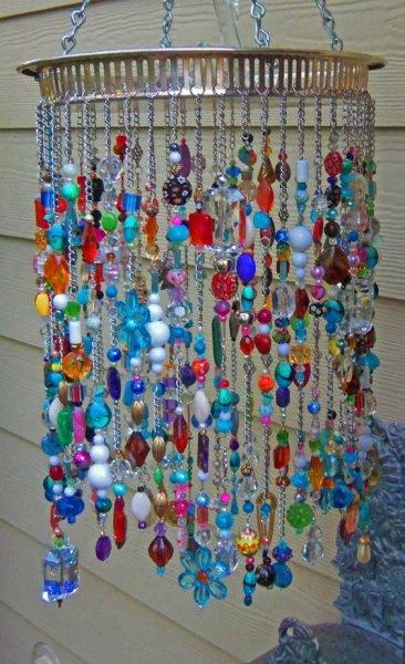 El yapımı dekoratif rüzgar çanları 