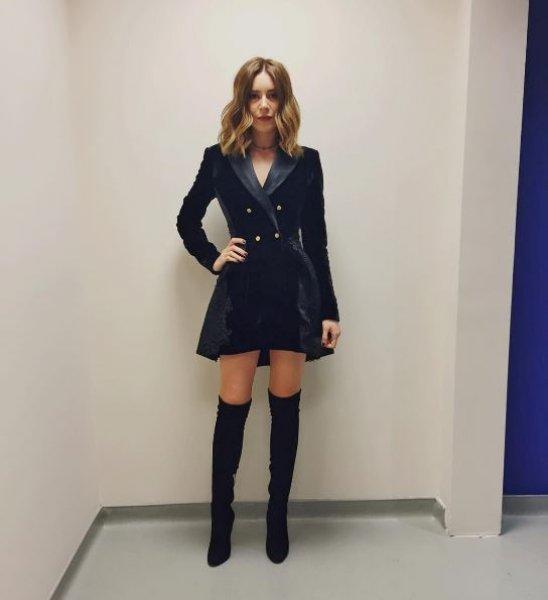 Sinem Kobal'ın ınstagram pozuna beğeni yağmuru