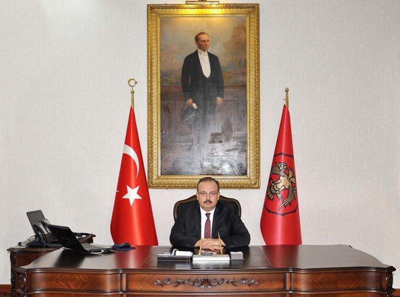 İsim isim illerin valileri