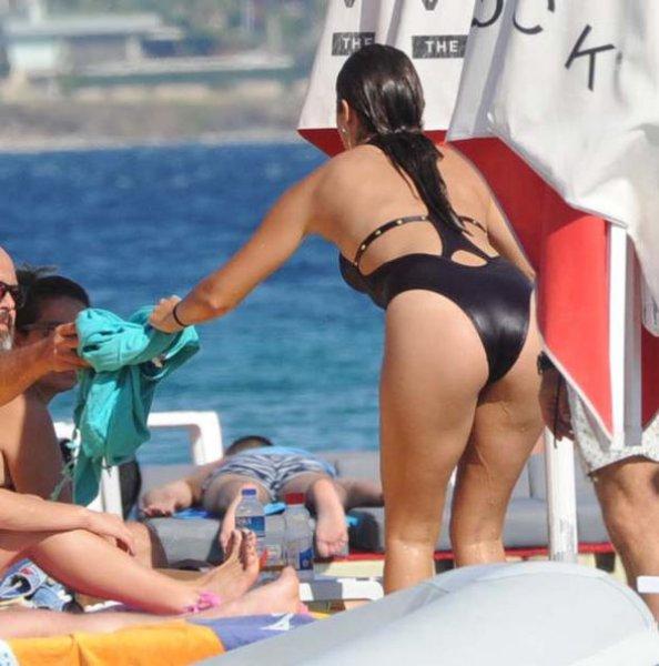 Hande Erçel'in aldığı kilolar dikkat çekti