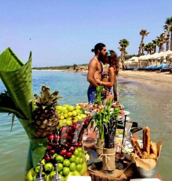 Eliz Sakuçoğlu Beran Benan'dan ayrıldı