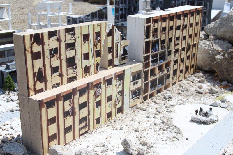 Hollanda'da Halep'i Yaşa minyatür sergisi