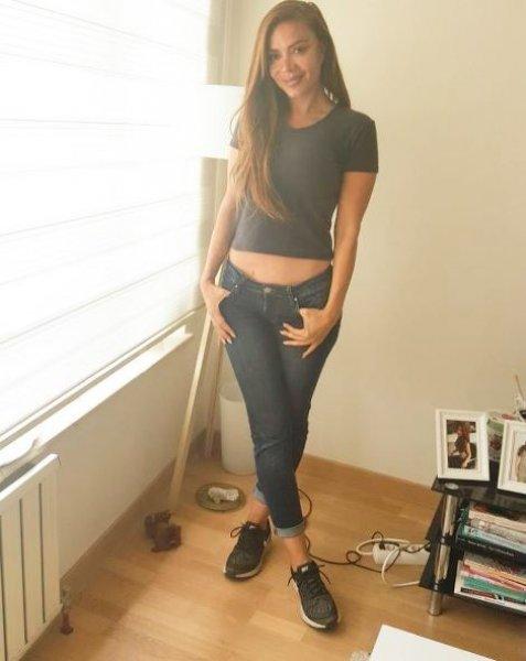 Sevda Demirel'den Hande Ataizi’ne sert gönderme 