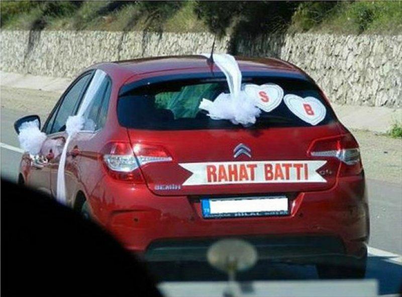 İlginç gelin arabası yazıları 