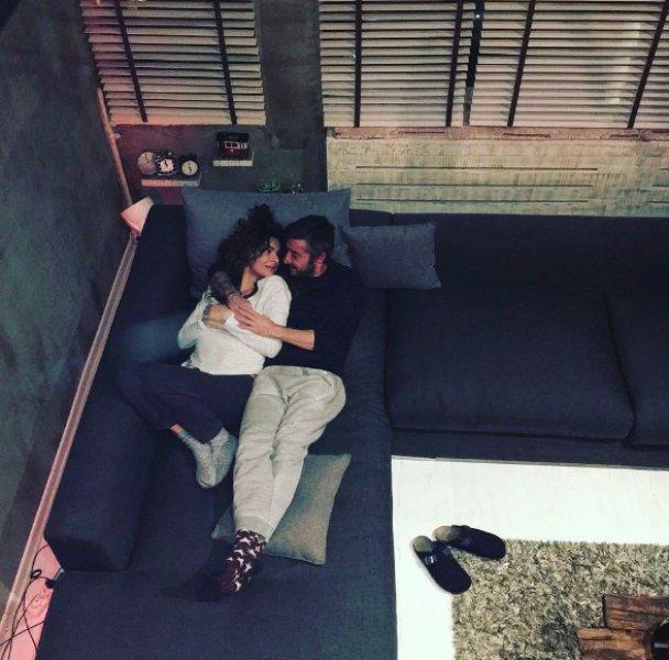 Gamze Topuz ve Tümer Metin'den cesur poz