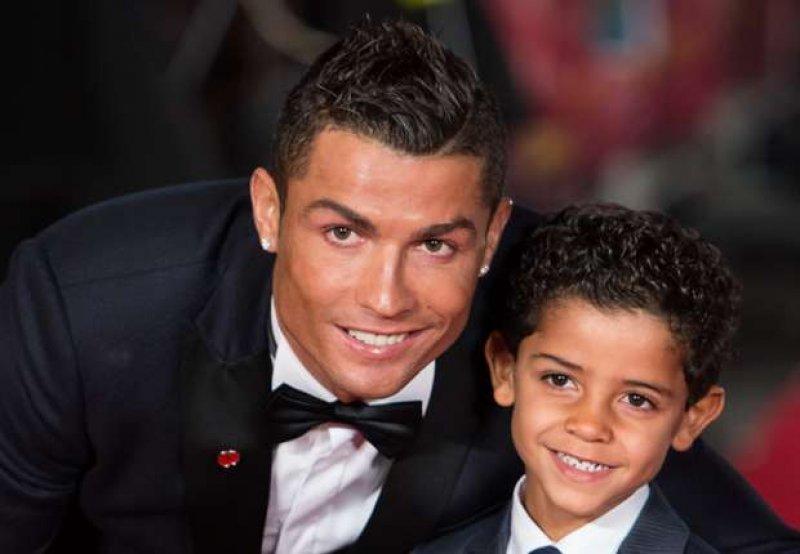 Ronaldo’nun kız arkadaşından hamilelik açıklaması