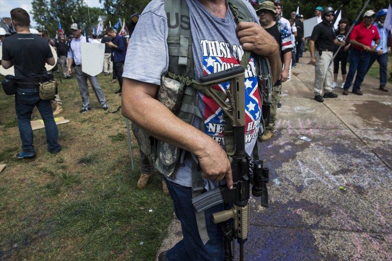 ABD'de ırkçı gösteri sonrası OHAL ilan edildi