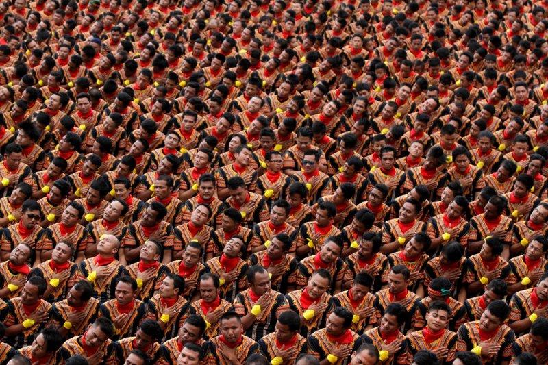 Endonezya'da saman dansı