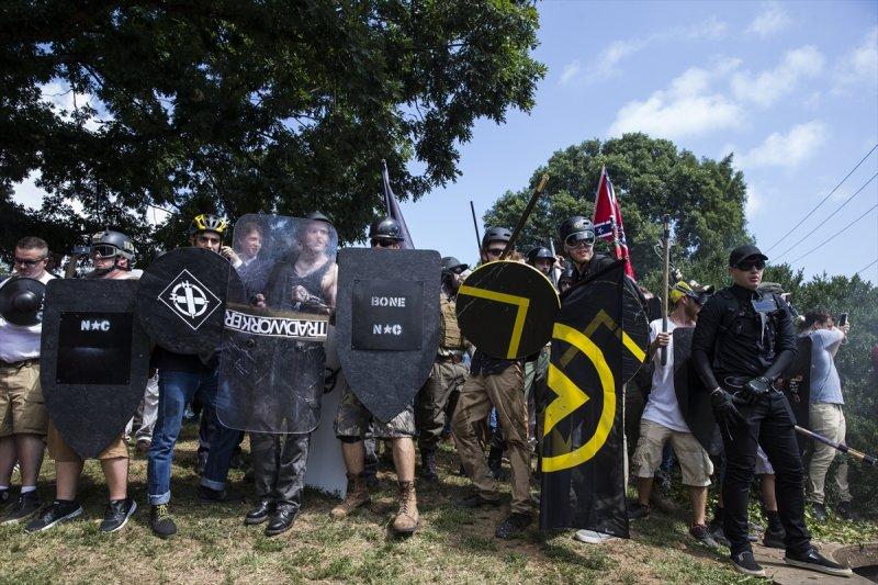 ABD'de ırkçı gösteri sonrası OHAL ilan edildi