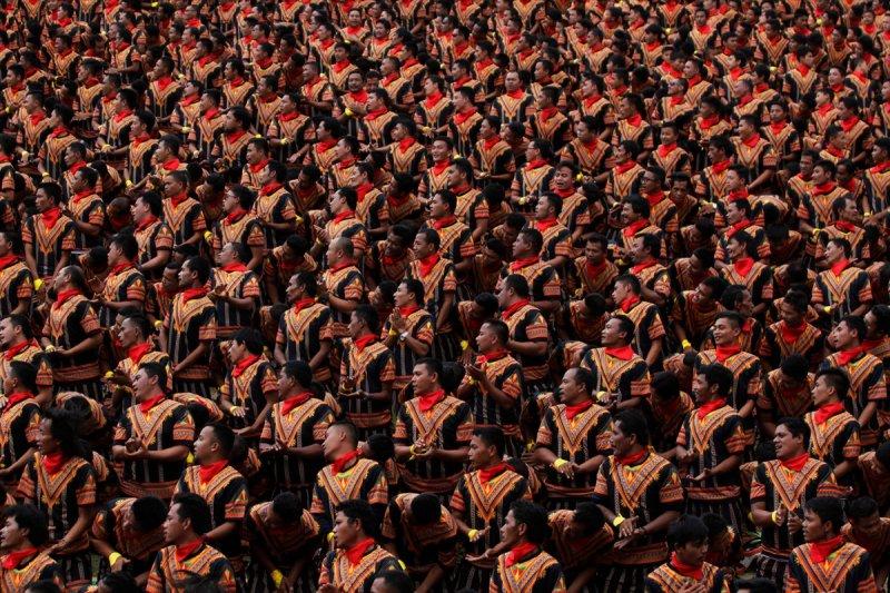 Endonezya'da saman dansı