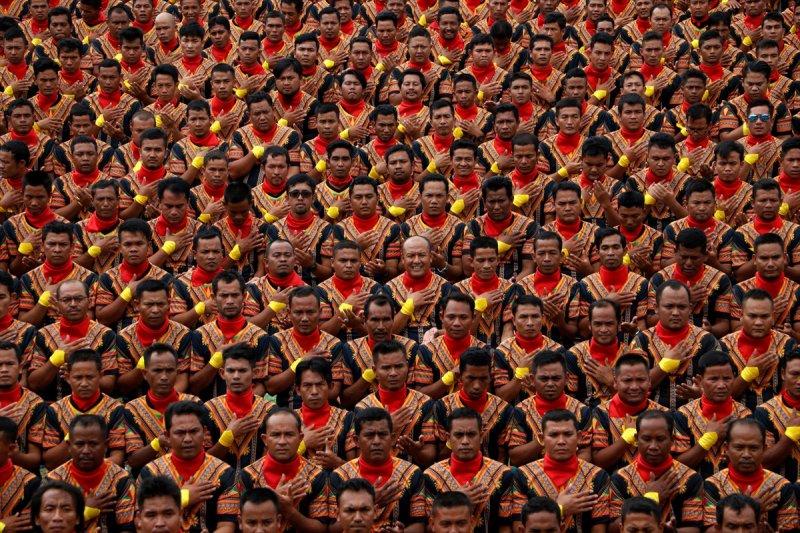 Endonezya'da saman dansı